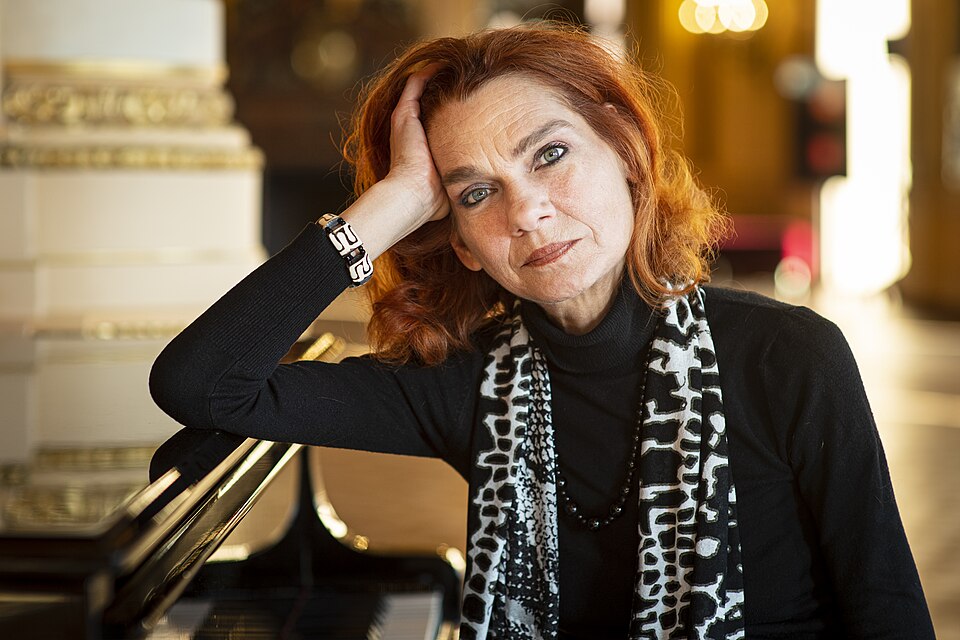 Aslı Erdoğan fotoğrafı