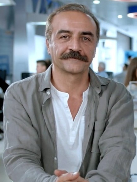 Yılmaz Erdoğan fotoğrafı