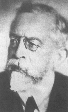 Yusuf Akçura fotoğrafı